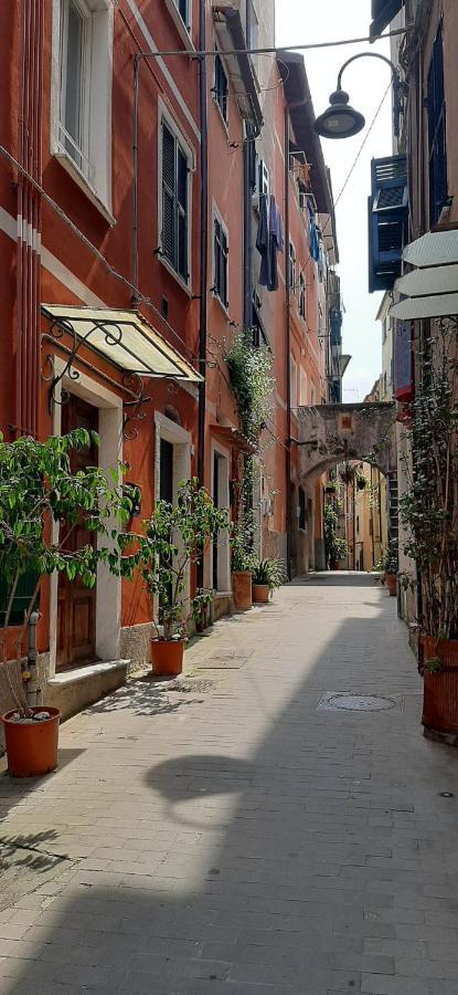 L'Angolo D'Amare Lerici Luaran gambar