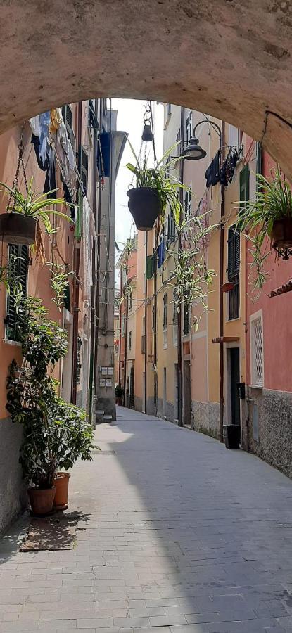 L'Angolo D'Amare Lerici Luaran gambar