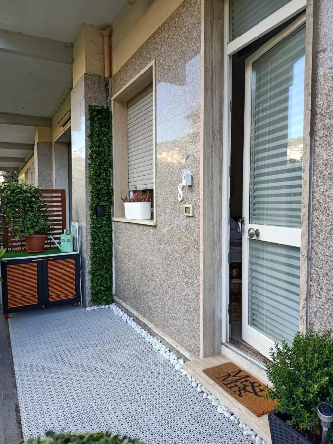 L'Angolo D'Amare Lerici Luaran gambar
